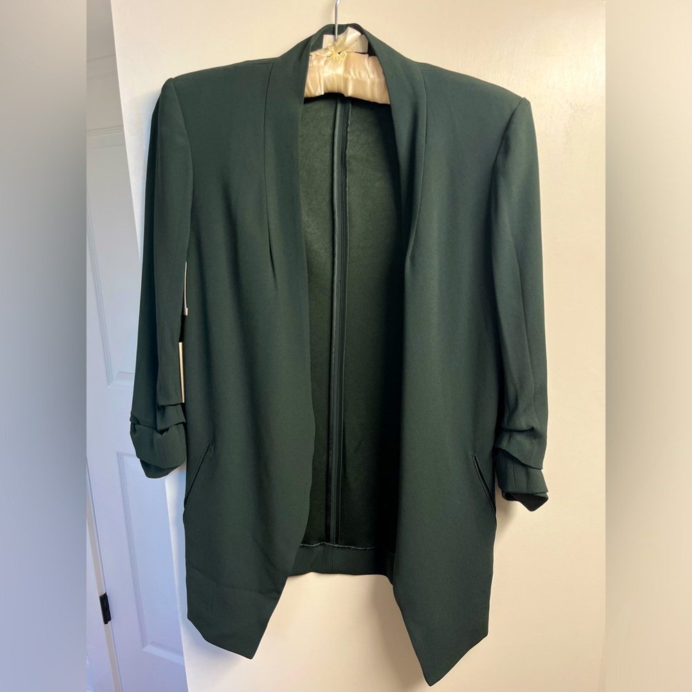 Aritzia Babaton blazer, size 0, scarab green